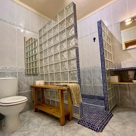 Private Renovated W Pool, 3m To Da Luz Valverde (Faro)
