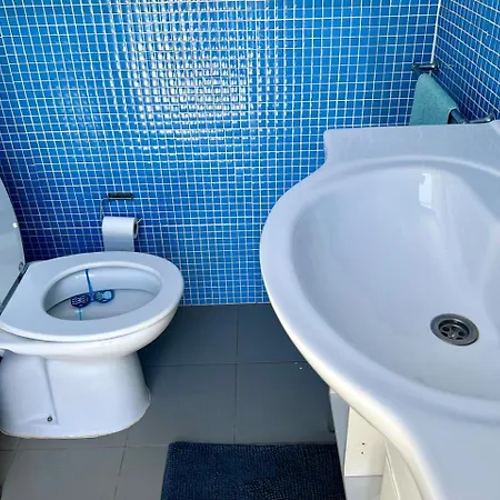 Apartmán Private Renovated W Pool, 3m To Da Luz Valverde (Faro)